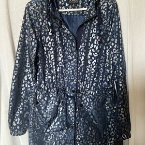 Jones New York Blue and Silver Leopard Print Rain Jacket size medium